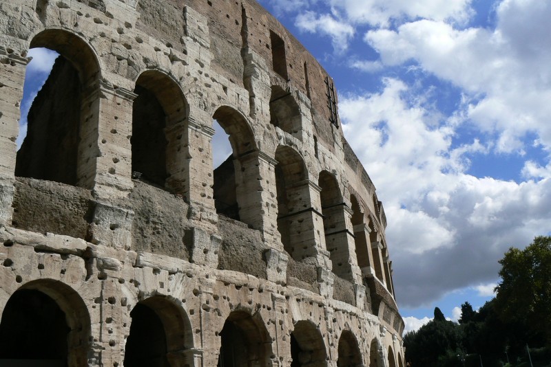 25  Colosseo